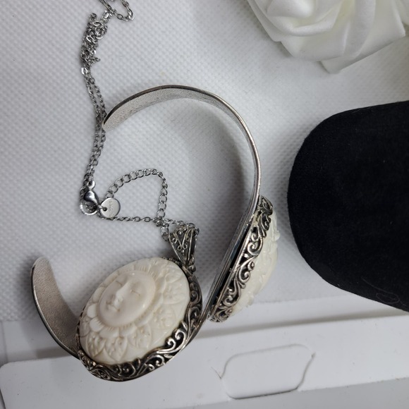 Bali Goddess Carved Cuff Bracelet and Pendant Sterling Silver with Jewelry box - Picture 8 of 13